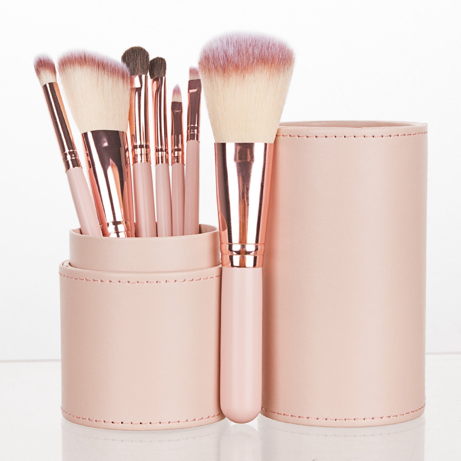 7 Makeup Brushes