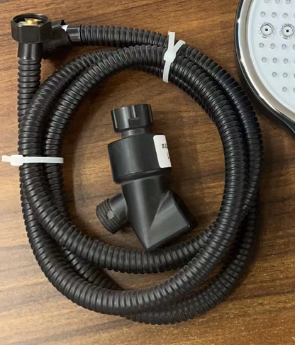 Pressurized showerhead